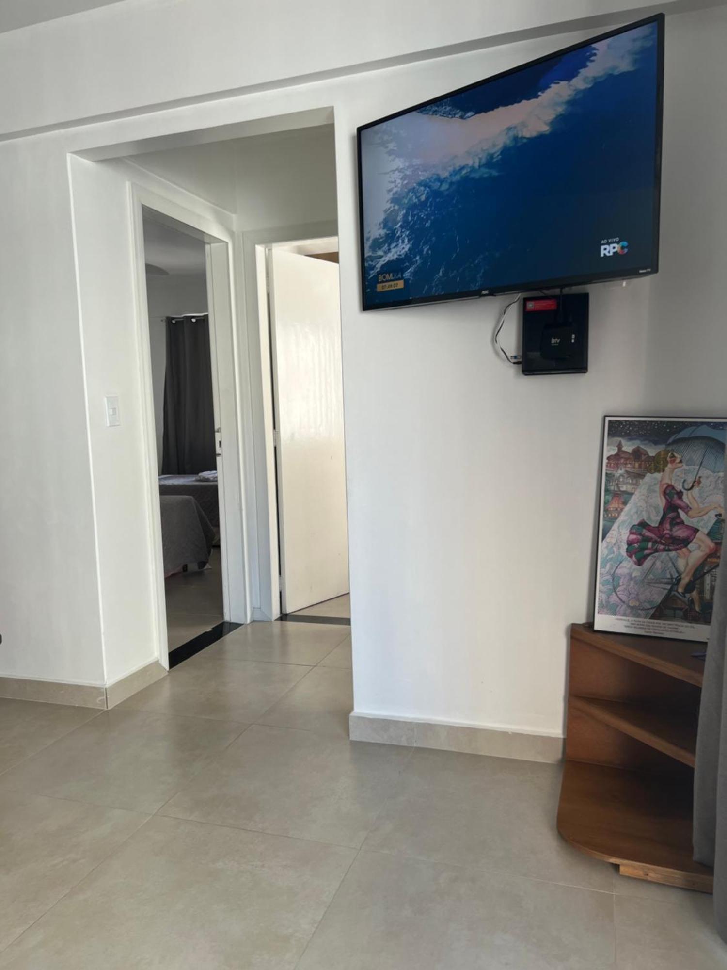 Dois Quartos Seis Pessoas Apartamento *